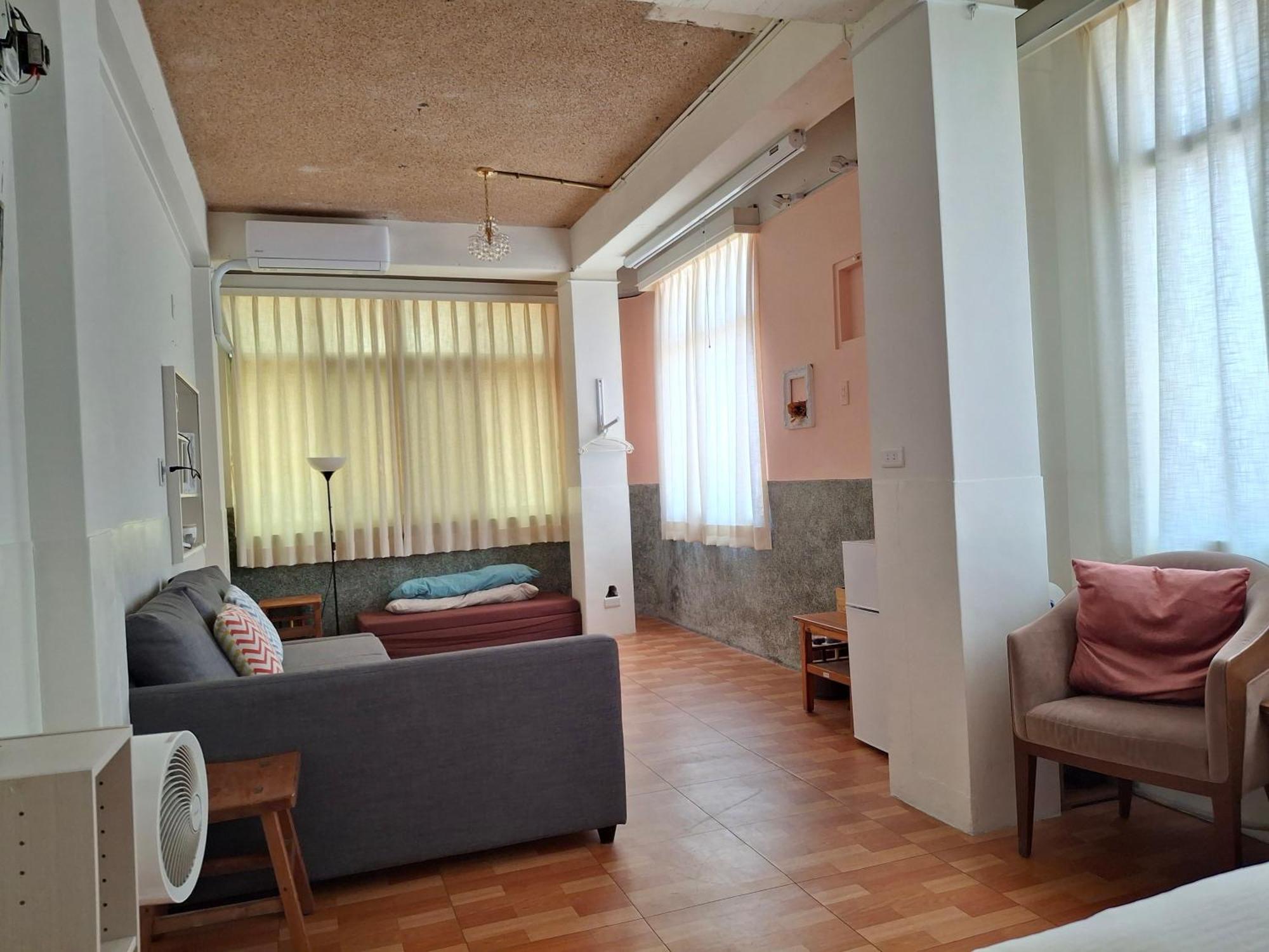 立秝禾 每層獨房 Villa為三樓以上全包層 亦可全包棟 Tainan Exteriör bild
